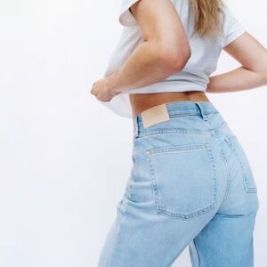 Everlane Denim— The Cheeky Jean